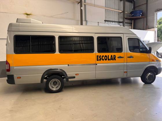 MERCEDES-BENZ SPRINTER 2.2 4025 VAN LUXO 413 RODADO DUPLO 19+1 LUGARES DIESEL 3P MANUAL MERCEDES-BENZ SPRINTER 2.2 4025 VAN LUXO 413 RODADO DUPLO 19+1 LUGARES DIESEL 3P MANUAL